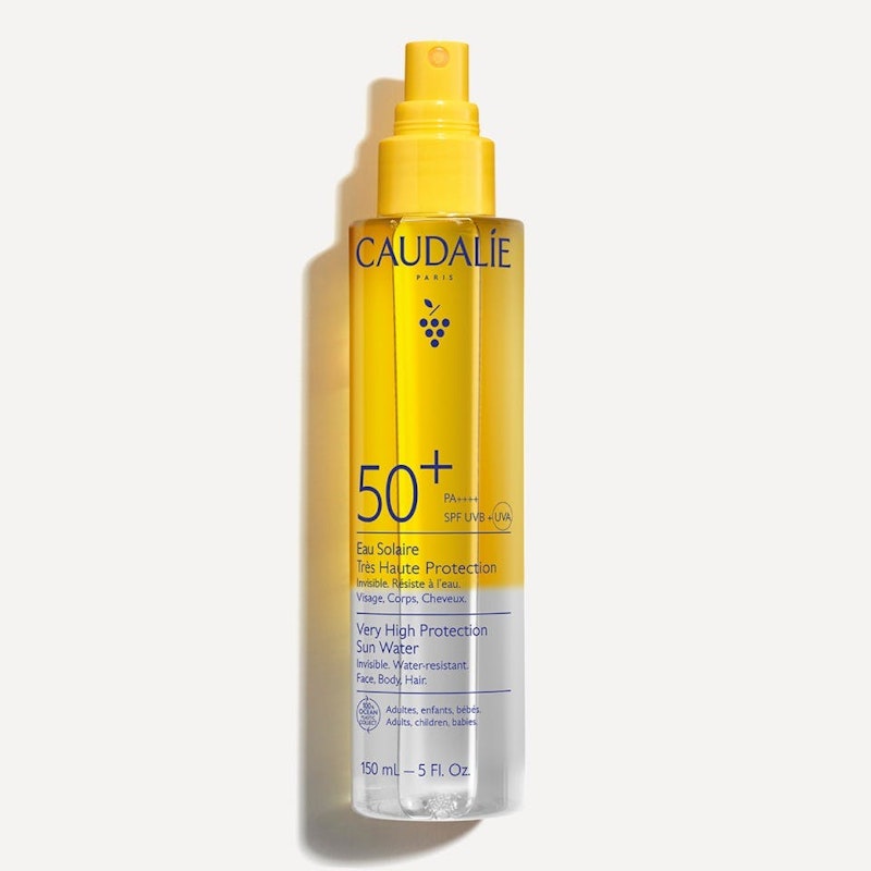 Agua Solar de Muy Alta Protección SPF50+